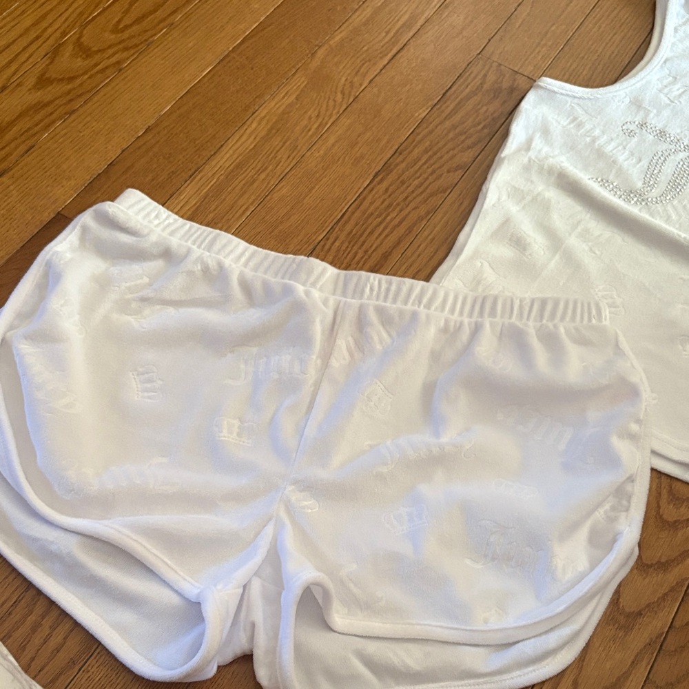 Juicy Couture White Tank and Shorts Pajama Set (never been worn) - Picture 5 of 5